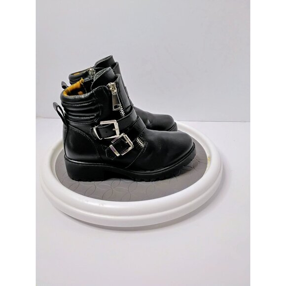 Black Faux Leather Ankle Boots With Double Buckle & Side Zipper Design Size 12 R - Picture 3 of 7